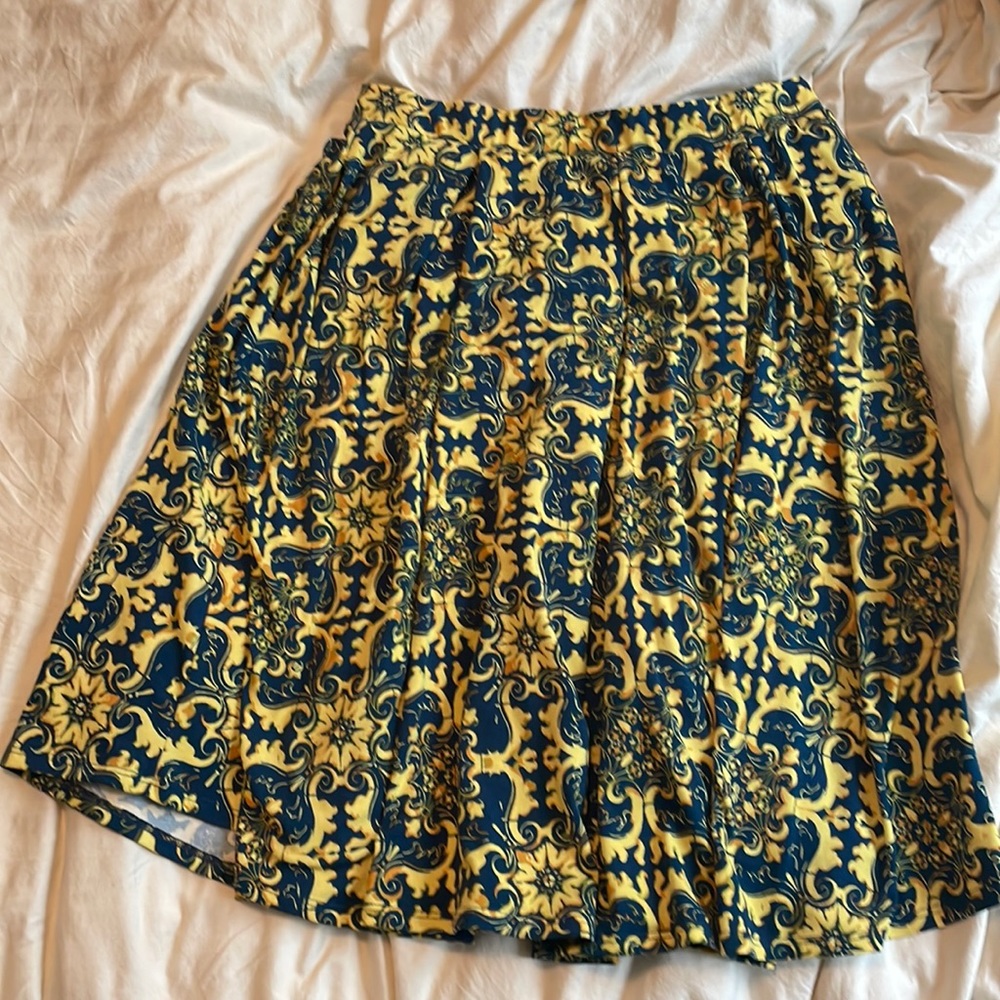 LuLaRoe Madison Skirt, size L, EUC